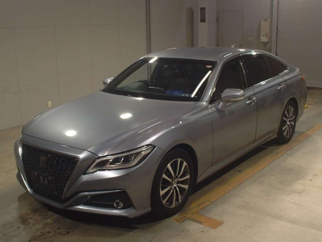 TOYOTA CROWN 2020
