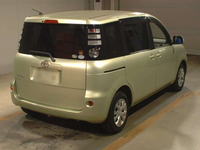 TOYOTA SIENTA 2008