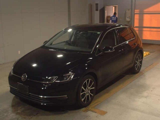 VOLKSWAGEN GOLF 2018