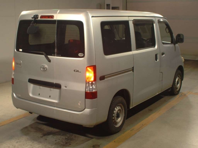 TOYOTA TOWN ACE VAN 2010