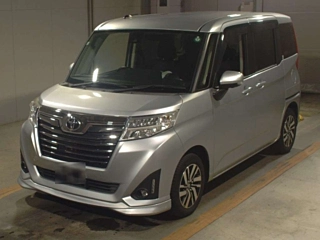 TOYOTA ROOMY 2016