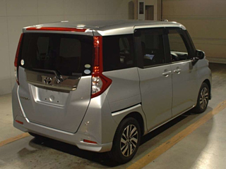 TOYOTA ROOMY 2016