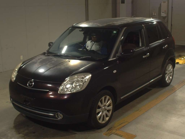 MAZDA VERISA 2009