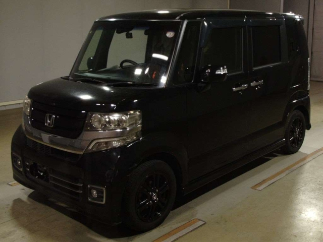 HONDA N BOX 2016