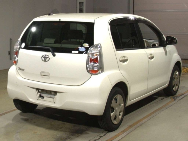 TOYOTA PASSO 2010