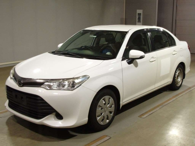 TOYOTA COROLLA AXIO 2016