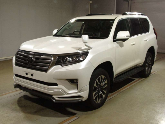 TOYOTA LAND CRUISER PRADO 2023