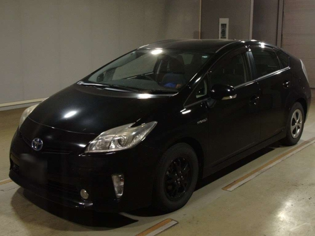TOYOTA PRIUS 2014