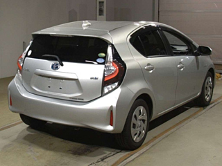 TOYOTA AQUA 2020