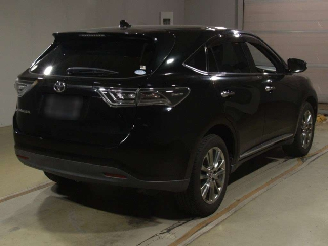 TOYOTA HARRIER 2014