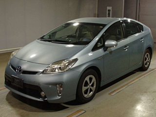 TOYOTA PRIUS 2014