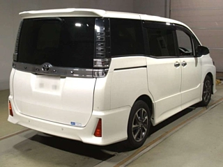 TOYOTA VOXY 2020