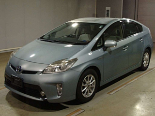 TOYOTA PRIUS 2012