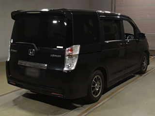 HONDA STEP WAGON 2010