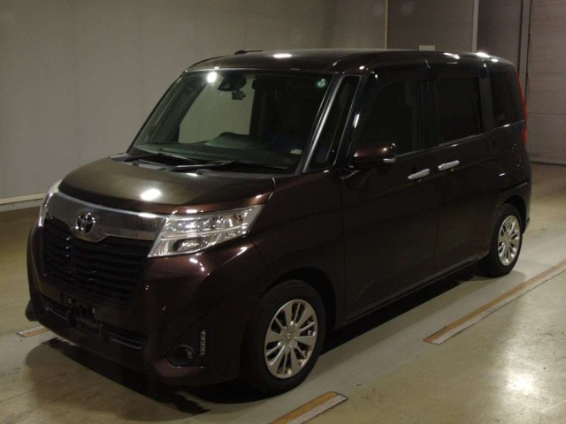TOYOTA ROOMY 2016