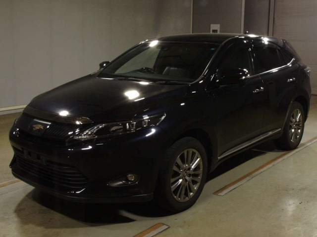 TOYOTA HARRIER 2017