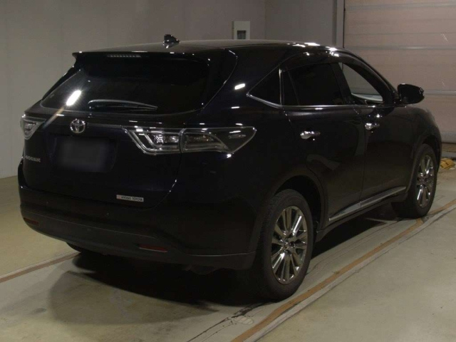 TOYOTA HARRIER 2017
