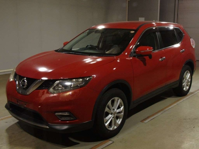 NISSAN X-TRAIL 2014