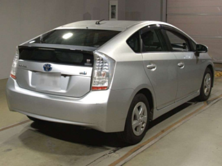 TOYOTA PRIUS 2010
