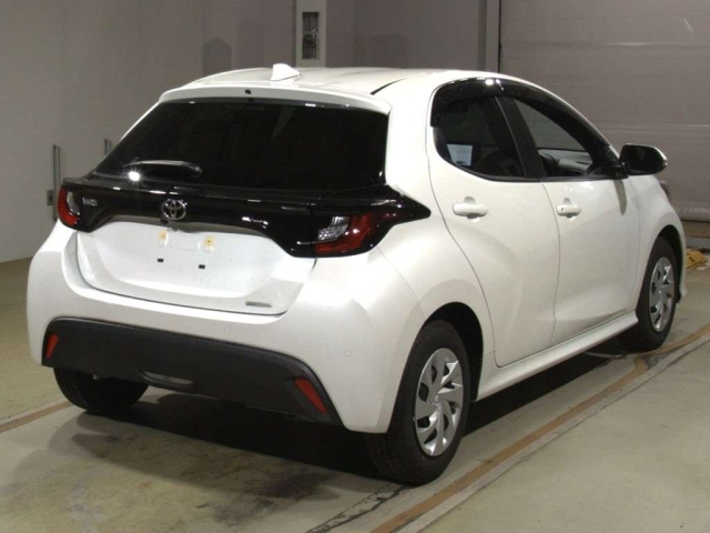 TOYOTA YARIS 2024