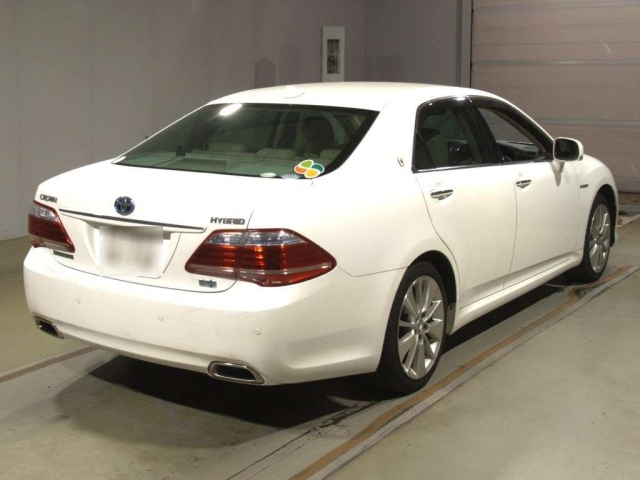 TOYOTA CROWN 2010