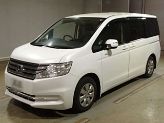 HONDA STEP WAGON 2012