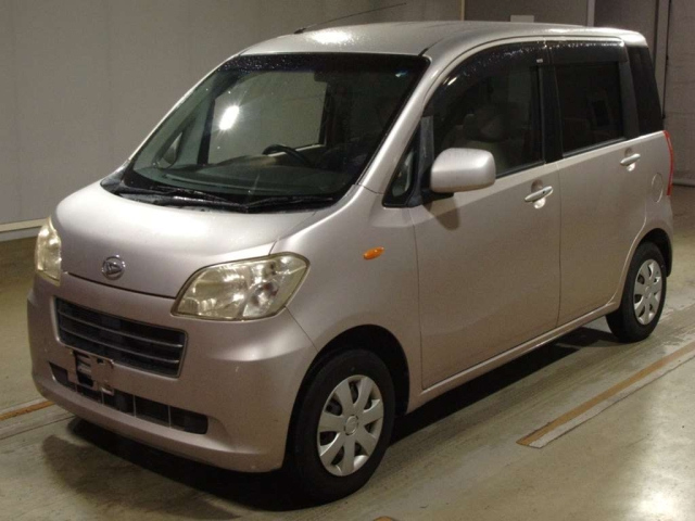 DAIHATSU TANTO EXE 2010