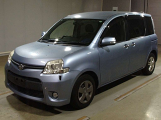 TOYOTA SIENTA 2013