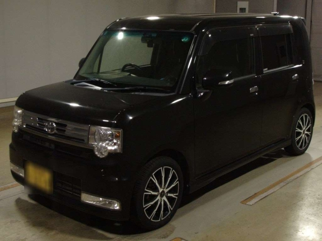 TOYOTA PIXIS SPACE 2013