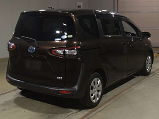 TOYOTA SIENTA 2015