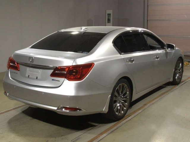 HONDA LEGEND 2015