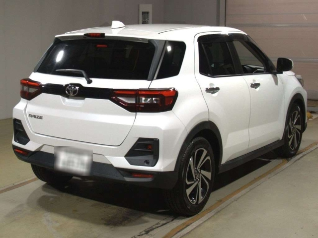 TOYOTA RAIZE 2021