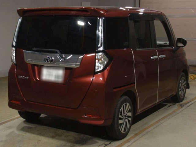 TOYOTA ROOMY 2022