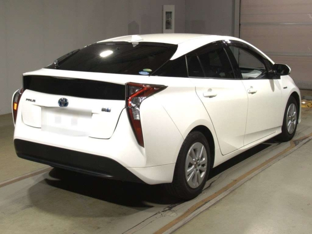 TOYOTA PRIUS 2018