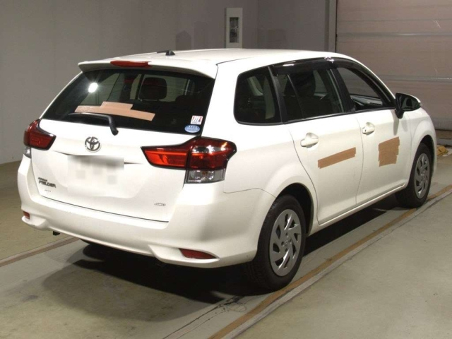 TOYOTA COROLLA FIELDER 2018