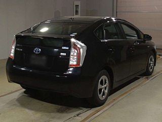TOYOTA PRIUS 2015