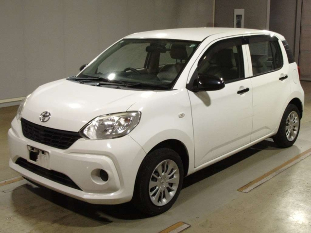 TOYOTA PASSO 2016