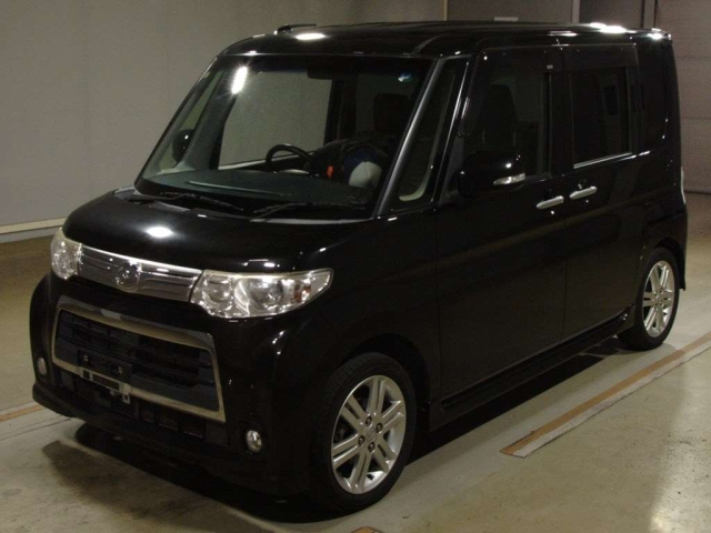 DAIHATSU TANTO 2012
