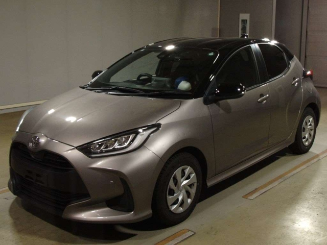 TOYOTA YARIS 2021