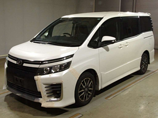 TOYOTA VOXY 2015