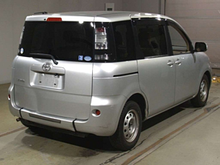 TOYOTA SIENTA 2012
