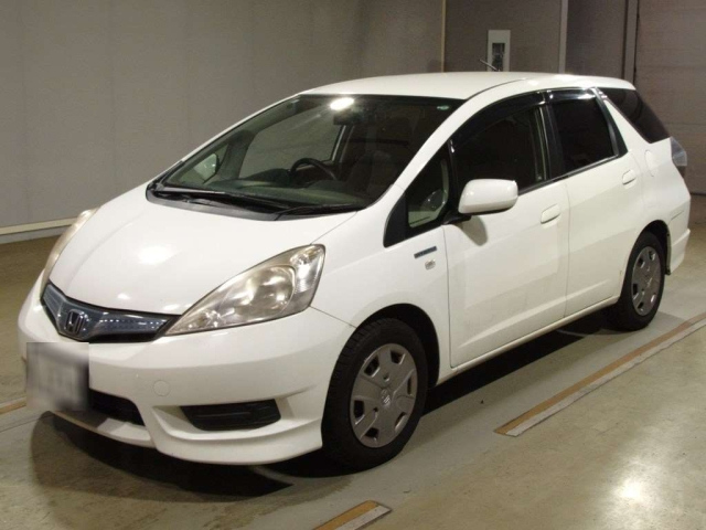 HONDA FIT SHUTTLE 2013