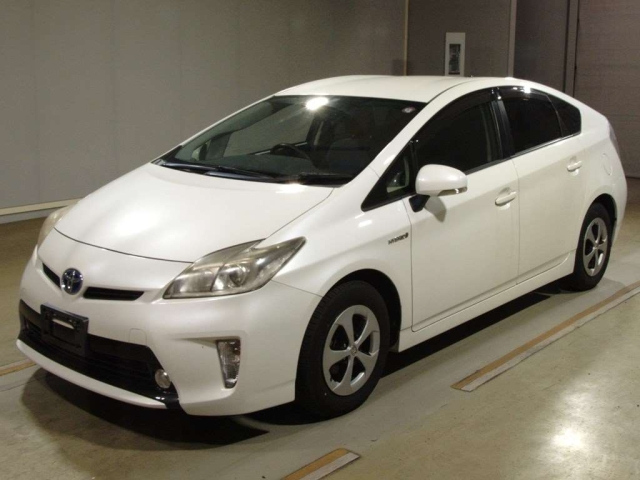 TOYOTA PRIUS 2012