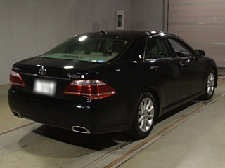 TOYOTA CROWN 2012