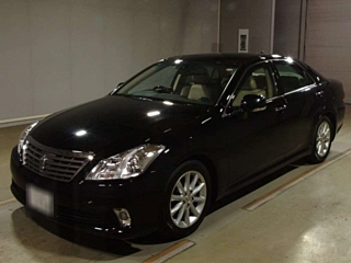 TOYOTA CROWN 2012
