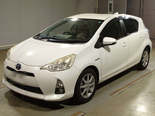 TOYOTA AQUA 2012