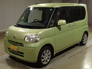 DAIHATSU TANTO 2013