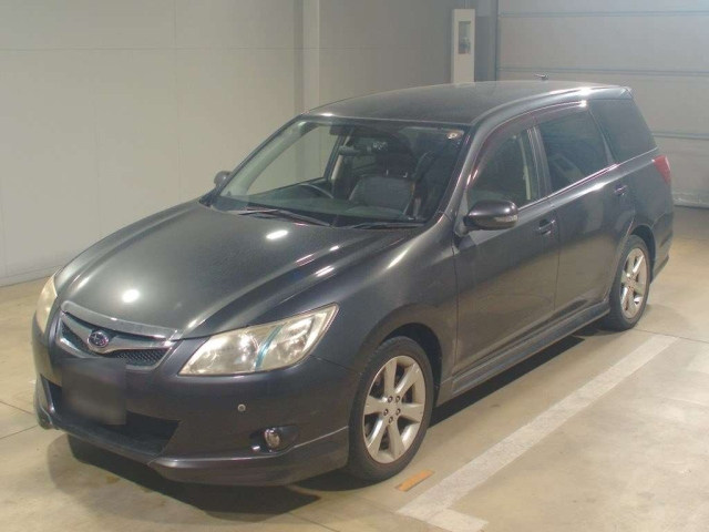 SUBARU EXIGA 2010