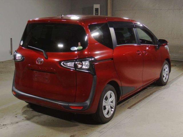 TOYOTA SIENTA 2020