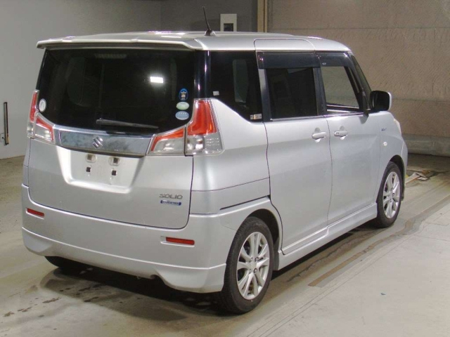 SUZUKI SOLIO 2017